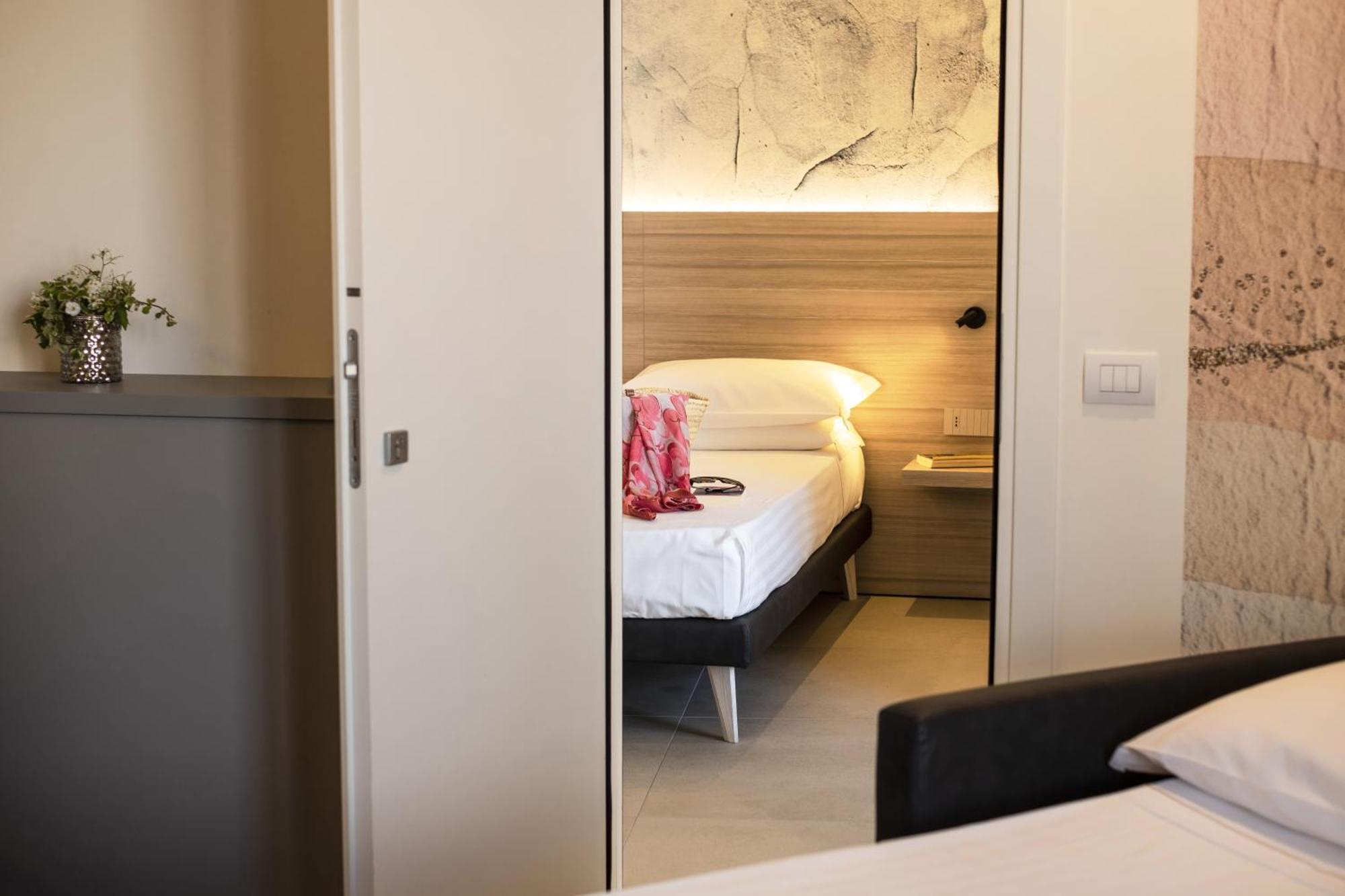 Hotel Cristallo Senigallia Kültér fotó